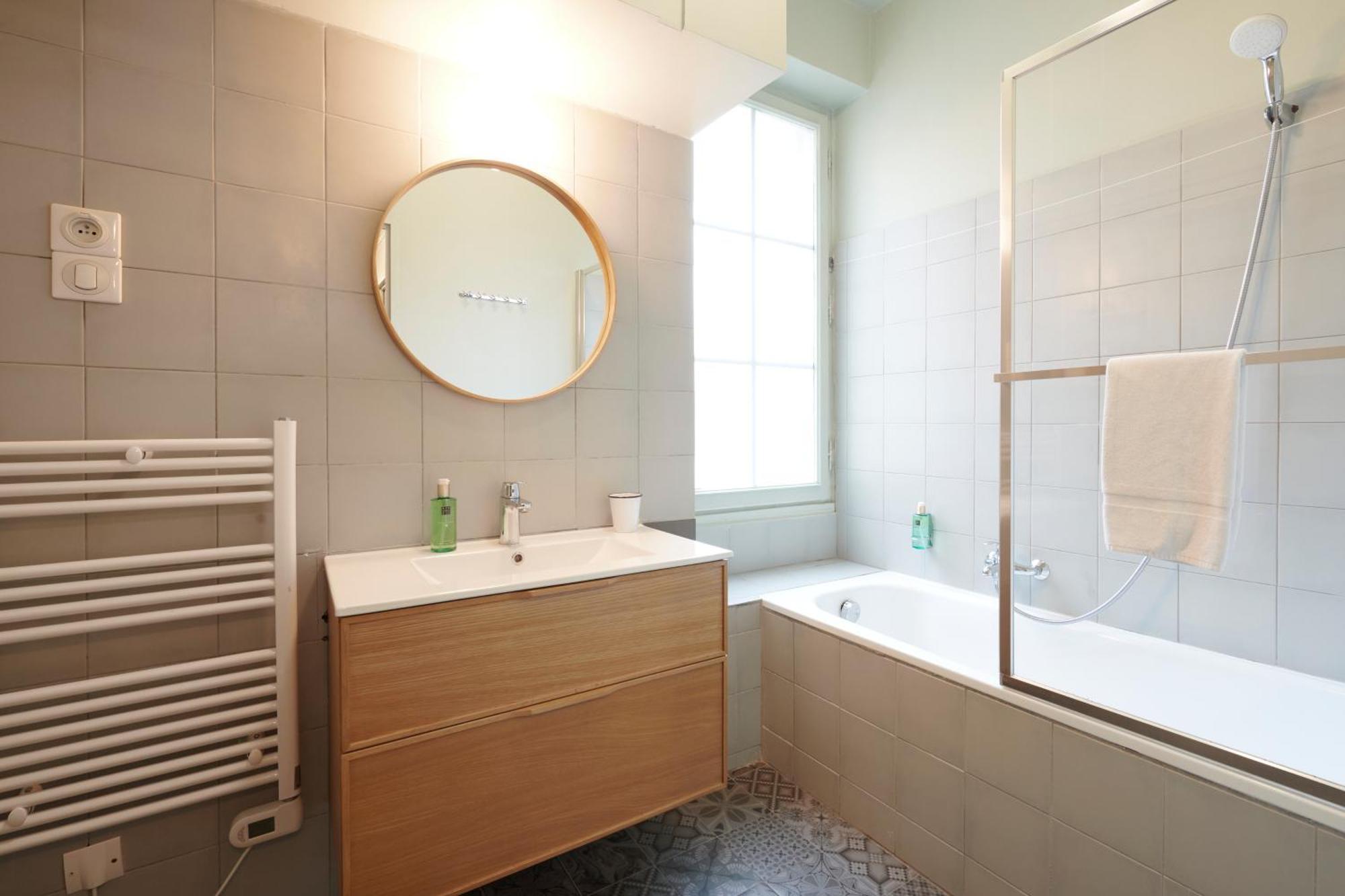 Boutique Hotel Chateau Beaupin Restaurant & Wellness Marseille Room photo